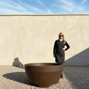The Capri Pot 110 Colour Mocha (Resin)