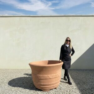 The Mediterranean Pot 110 Colour Terracotta (Resin)
