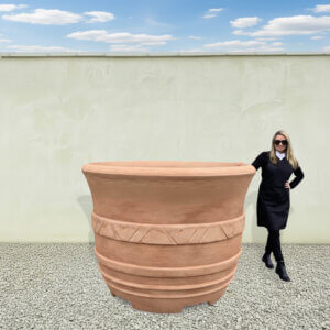 The Mediterranean Pot 173 Colour Terracotta (Resin)