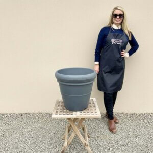 The Milan Pot 45 Colour Charcoal (Resin)