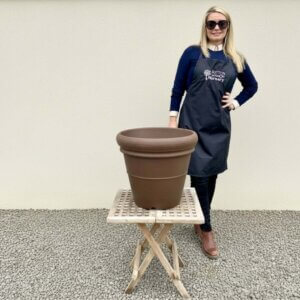 The Milan Pot 45 Colour Mocha (Resin)