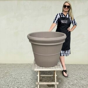 The Milan Pot 65 Colour Clay (Resin)