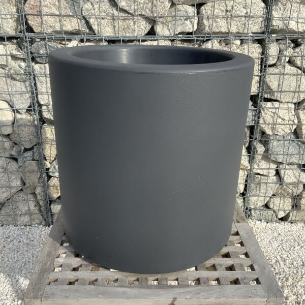 The Sicilian Cylinder Pot 40 Colour Charcoal - IMG 8072 scaled