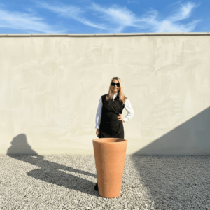 The San Marino Pot 75 Colour Terracotta (Resin)