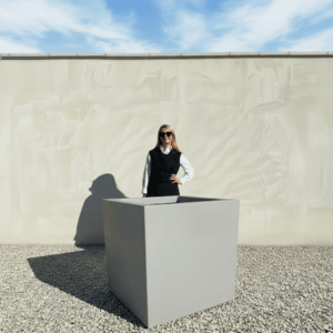 The Venice Cube Pot 85 Colour Light Grey (Resin)