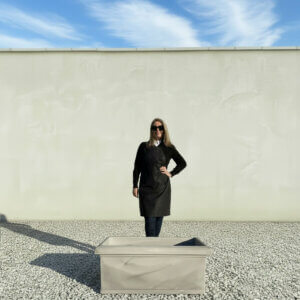 The Como Rectangle Pot 90 Colour Grey Stone (Resin)