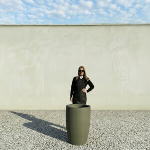 The Pompei Pot 75 Colour Jungle Green (Resin)