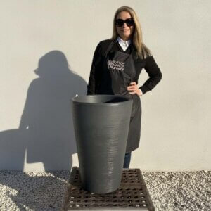 The San Marino Pot 55 Colour Charcoal (Resin)