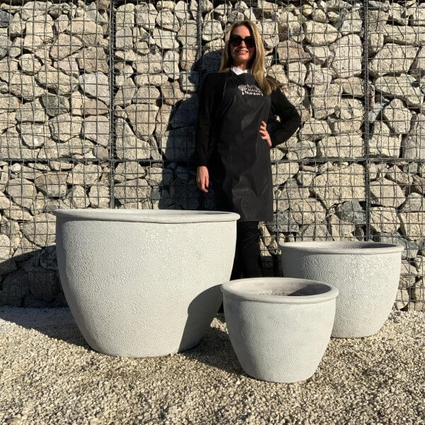 The Tam Coc Atlantis Shades Of White Plant Pots - 1 1