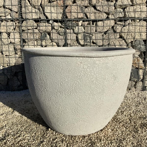 The Tam Coc Atlantis Shades Of White Plant Pots - 5 1