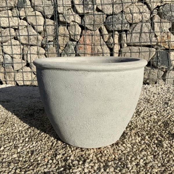 The Tam Coc Atlantis Shades Of White Plant Pots - 9 1