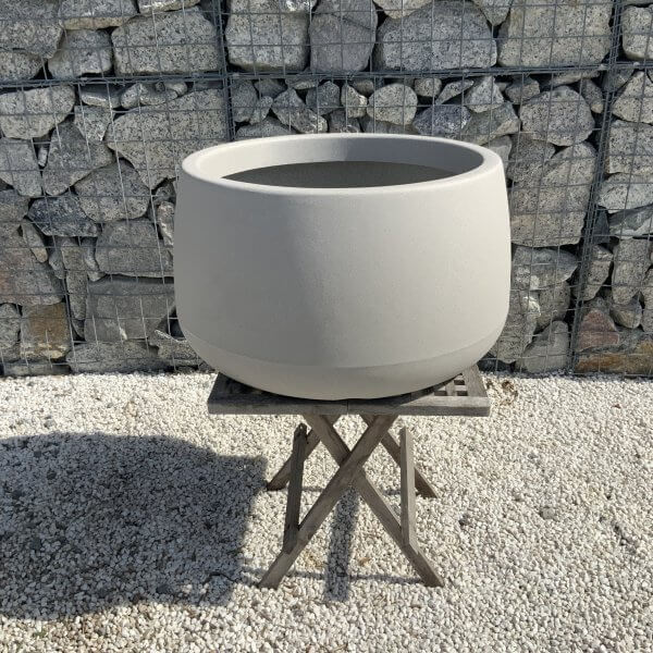 The Barolo Pot 65 Colour Champagne (Resin) - Image 3