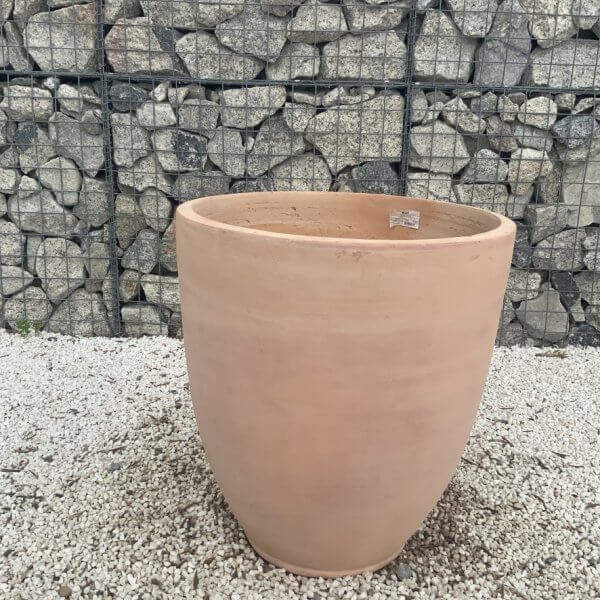 The Ben Tre Vietnamese Terracotta Plant Pot - Image 2