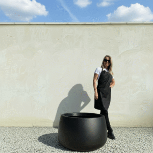 The Barolo Pot 80 Colour Black (Resin)