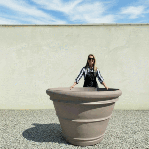 The Milan Pot 135 Colour Clay (Resin)