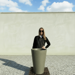 The San Marino Pot 55 Colour Jungle Green (Resin)