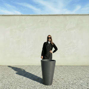 The San Marino Pot 75 Colour Charcoal (Resin)