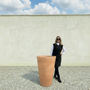 The San Marino Pot 95 Colour Terracotta (Resin)