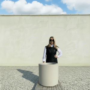 The Sicilian Cylinder Pot 40 Colour Champagne (Resin)